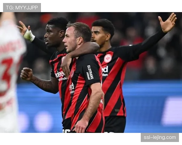 半场报道:法兰克福主场0-0闷平勒沃库森,双方射正寥寥