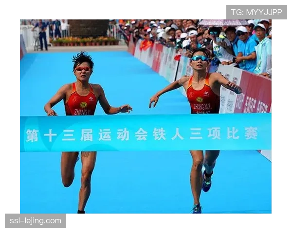 世界铁人三项联盟修改比赛服规则，允许女性运动员穿着短裤上衣参赛